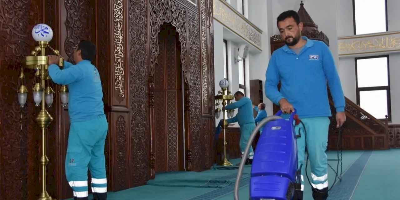 Kayseri Kocasinan 'Cami Temizleme Ekibi' kurdu