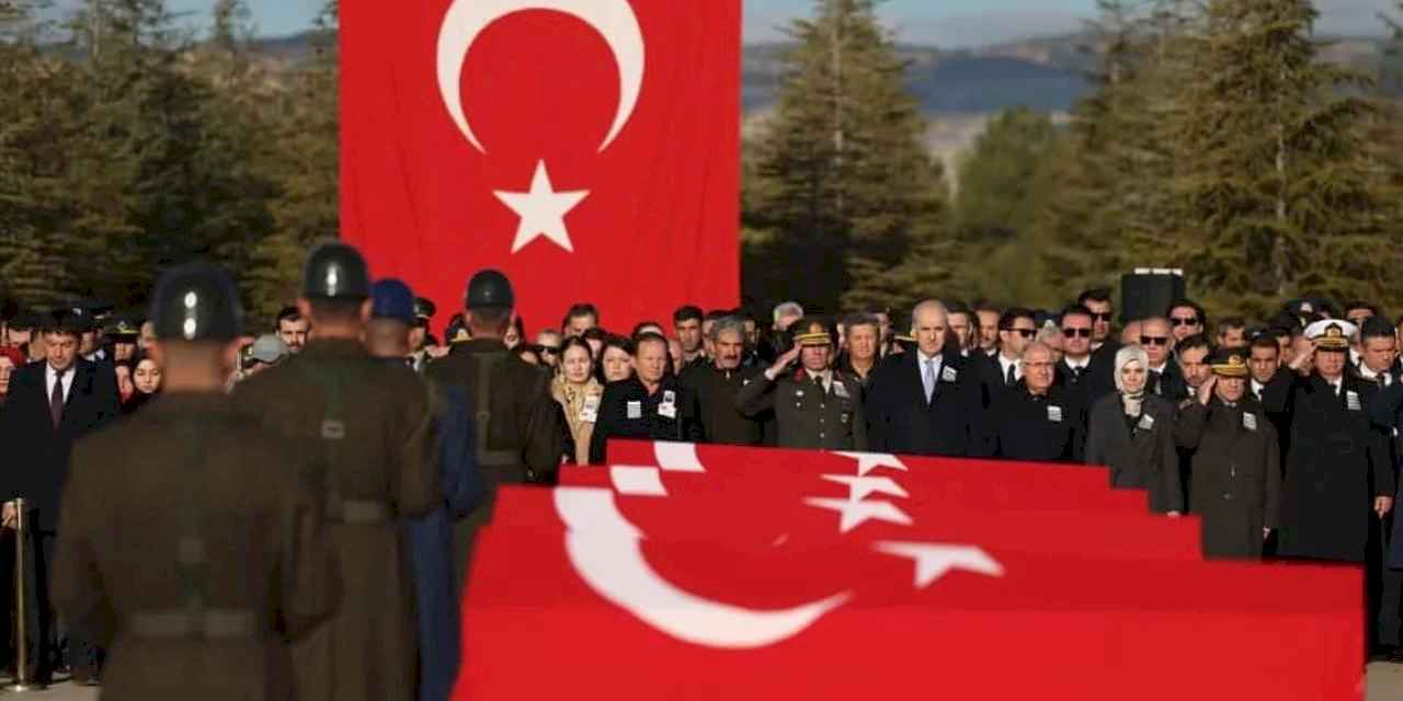 Düşen C-130'la şehit olan 20 kahraman için Mürted’te tören düzenlendi