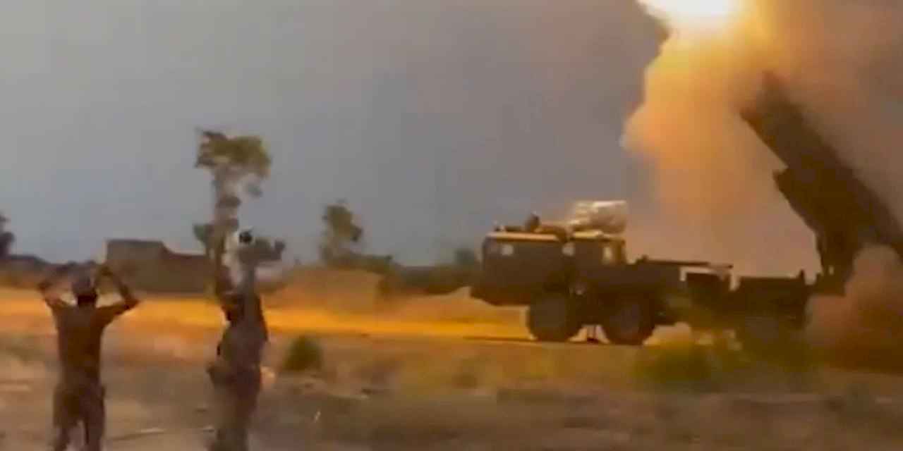 Suriye’ye füze saldırısı! Bir bina yerle bir oldu