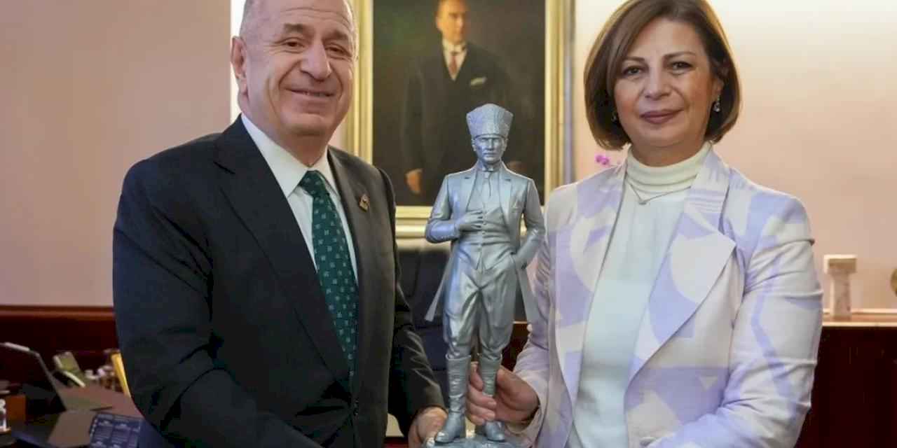 Ümit Özdağ'dan CHP'li başkana ziyaret