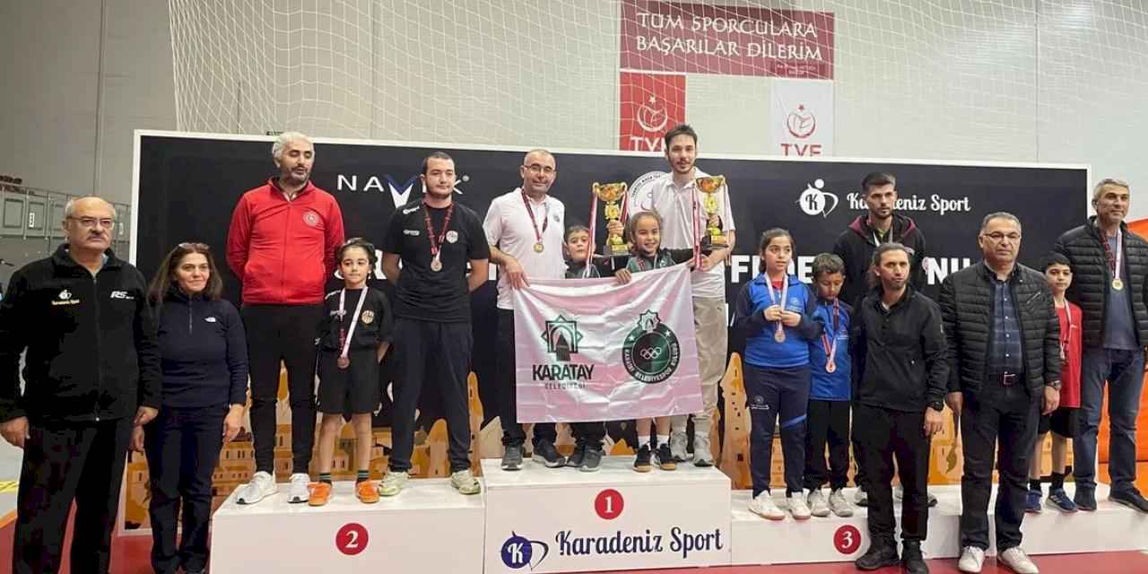 Karatay Belediyespor’dan Türkiye Şampiyonasında çifte zafer