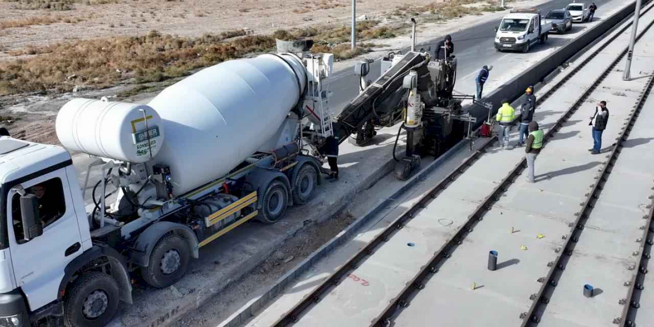 Konya Büyükşehir'den Yeni Tramvay Hattı İnşaatında Örnek Sistem