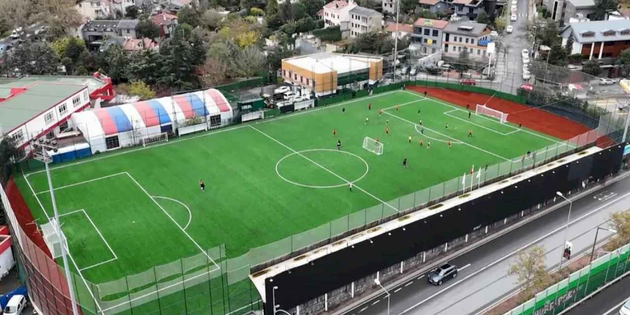 İstanbul Büyükşehir Belediyesi Beşiktaş’taki İsmet İnönü Spor Tesisi’ni yeniledi