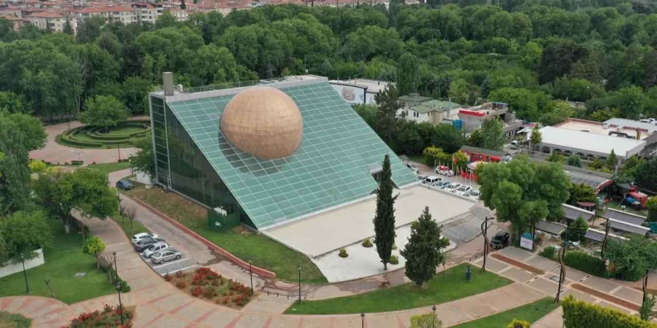 Gaziantep’te yapay zeka yönetmenini arıyor