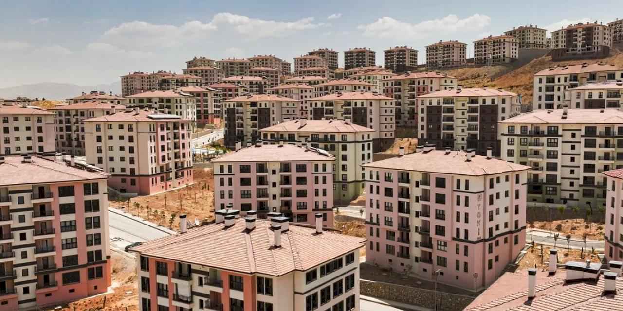 11 ilde mutlu sona az kaldı... Bakan Kurum il il konutlarda son durumu paylaştı