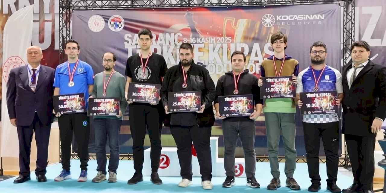 Kayseri Kocasinan'ın Satranç Türkiye Kupası sona erdi