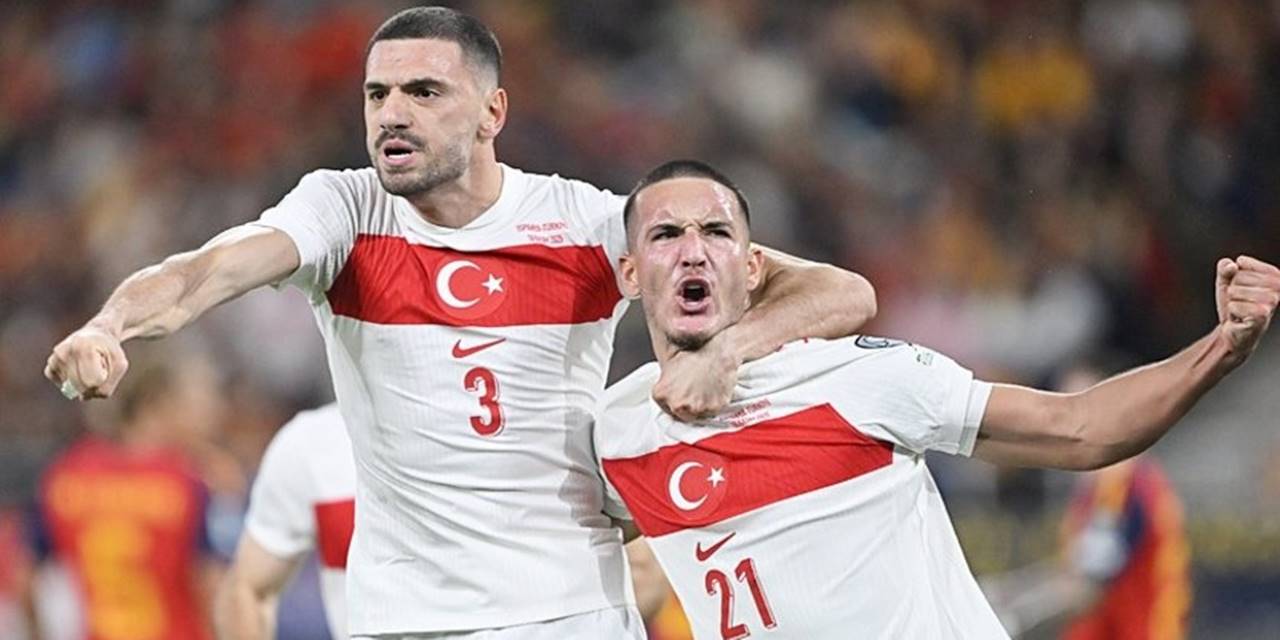 İspanya 2-2 Türkiye (Maç Sonucu) Bizim Çocuklar, play-off öncesi umut verdi