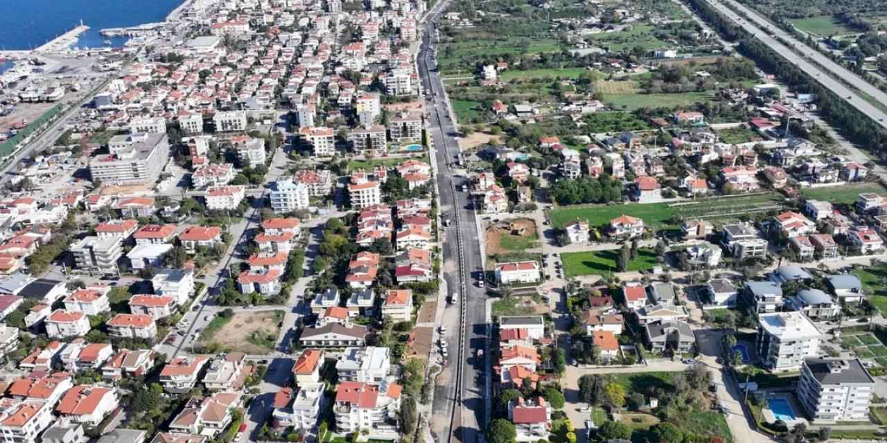 İzmir Güzelbahçe trafiğe yeni bulvarla gün sayıyor