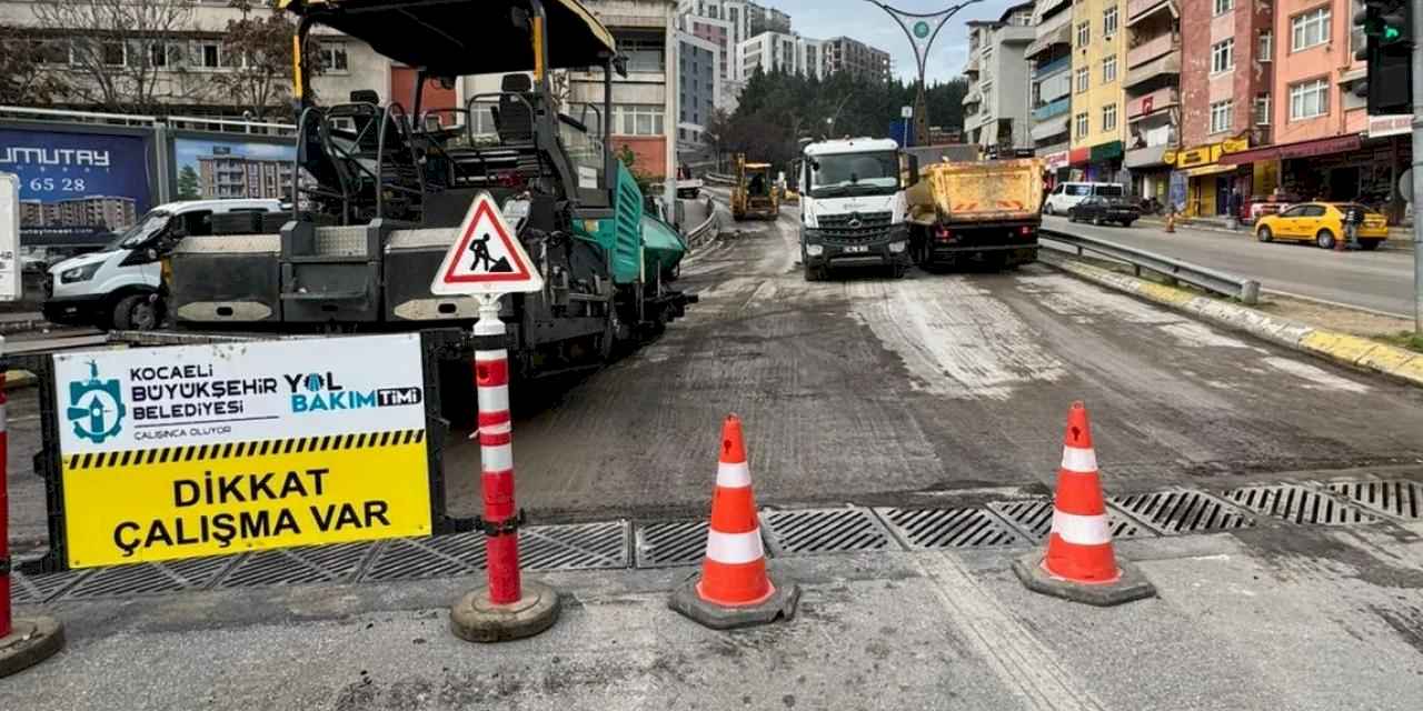 Kocaeli Santral Rampası’nda yol çalışmaları tamamlanıyor