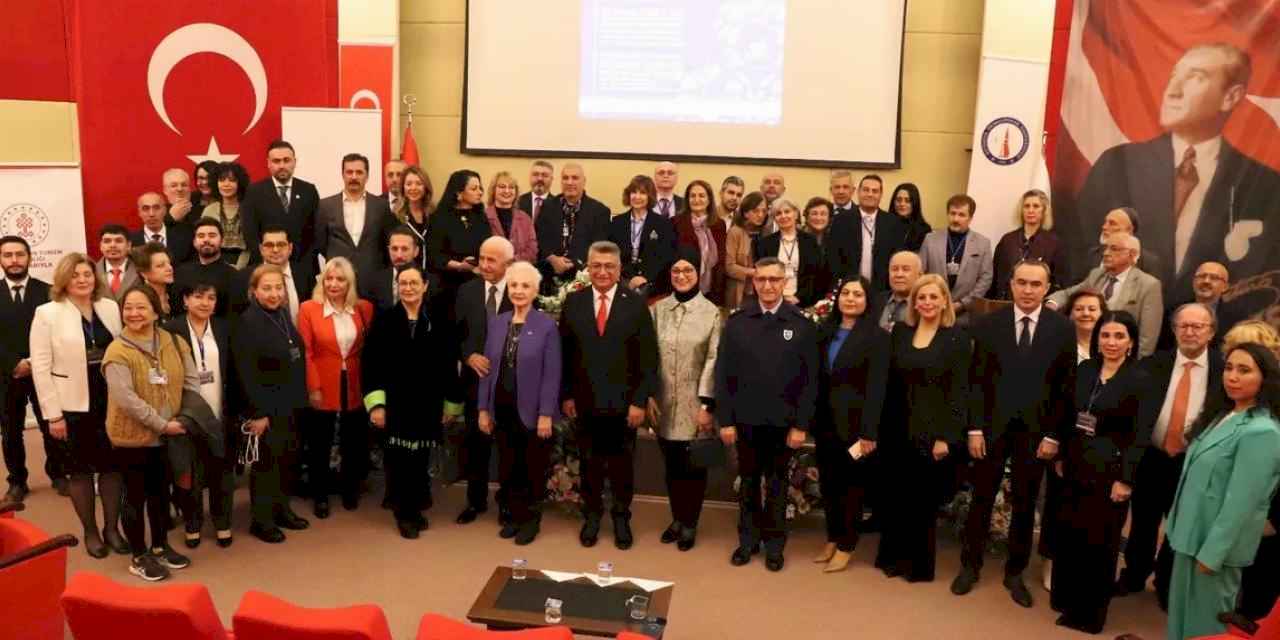 Kütahya Porselen’e “Üstün Onur ve Sanat Ödülü”