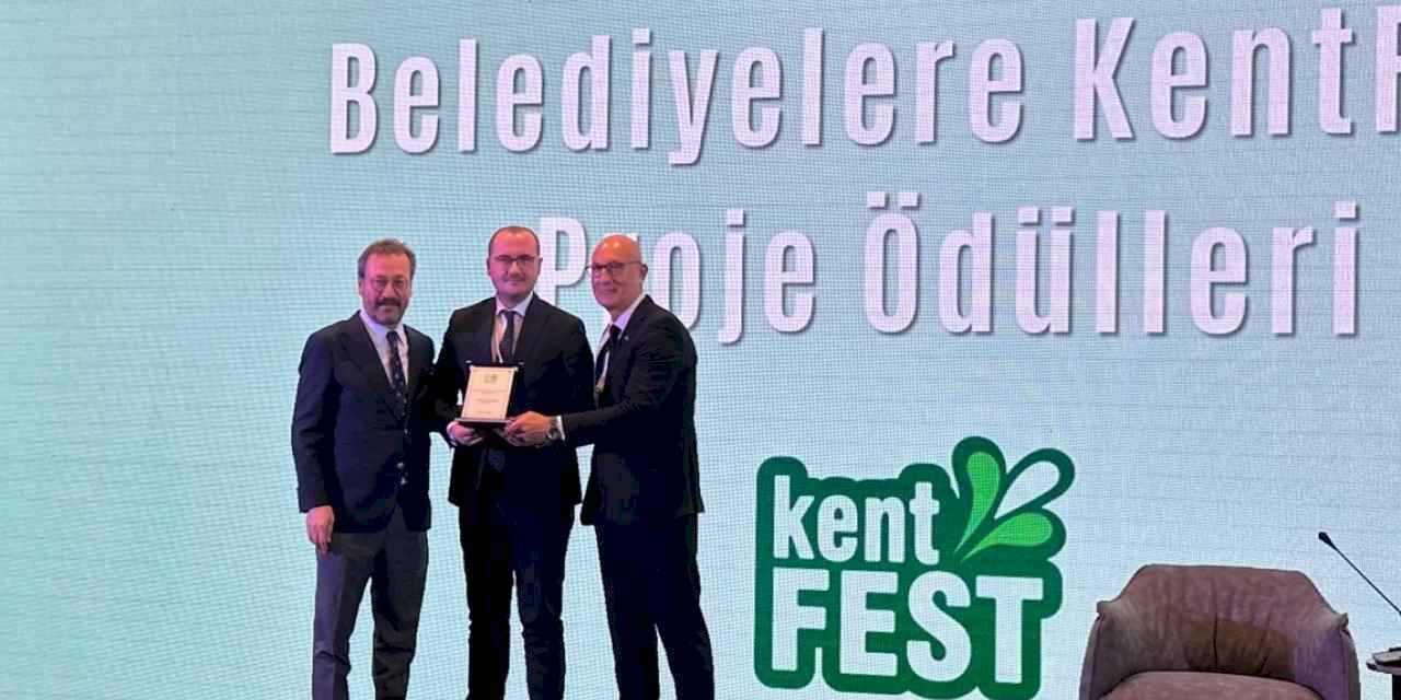 Kayseri Büyükşehir Belediyesi'ne "En İyi Tarihi Alan Dönüşümü" Ödülü