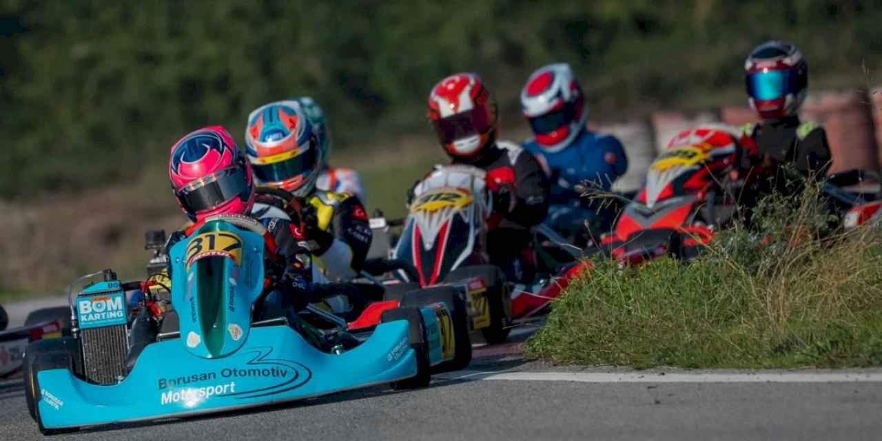 Karting heyecanı Kocaeli'de sürüyor