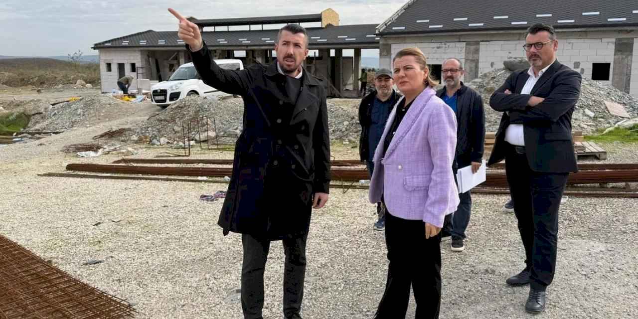 Koaceli İzmit’te Dost Pati Yaşam Alanı çalışmaları hızla sürüyor