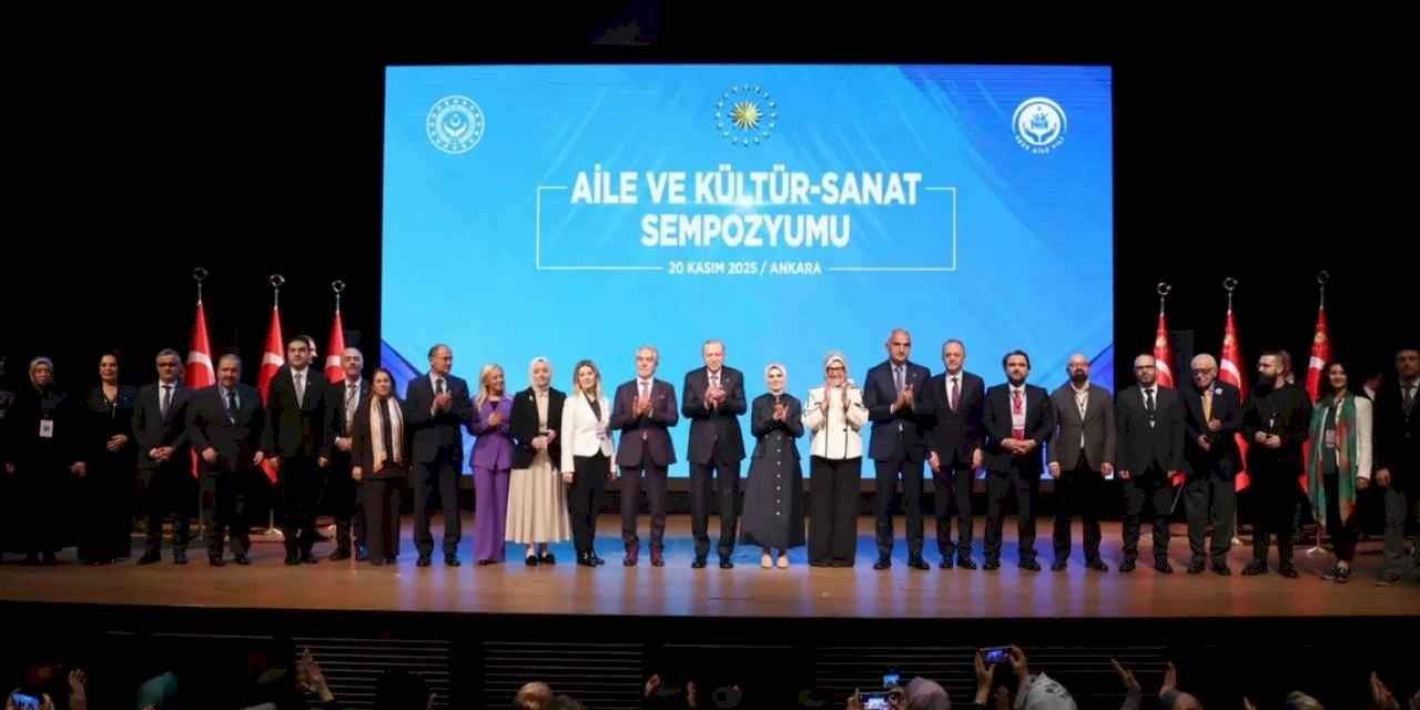 Bakan Göktaş, Aile ve Kültür-Sanat Sempozyumu'nun kapanışında konuştu