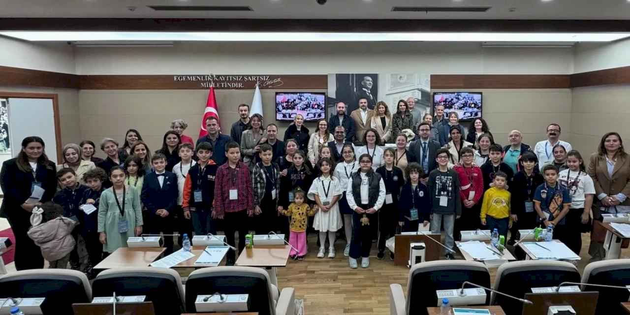 İstanbul Bakırköy Belediyesi çocuk meclisi kuruldu