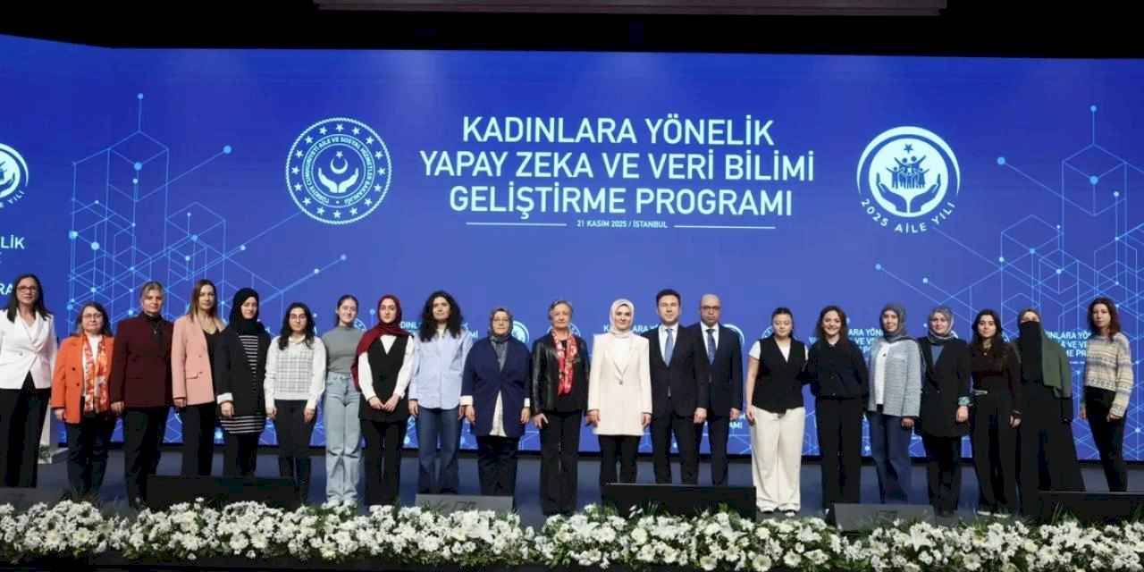 Bakan Göktaş: Kadınlar yapay zekâya dahil oldukça teknoloji daha adil olacak