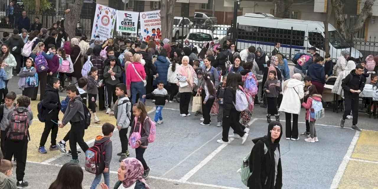 Manisa Yunusemre'de Üzümcüler İlkokulu'nda kermes