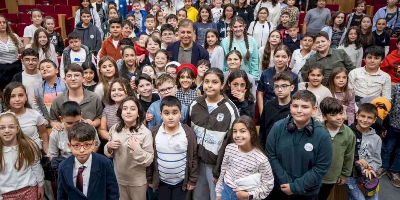 Başkan Tugay İzmir Çocuk Meclisi üyeleriyle buluştu