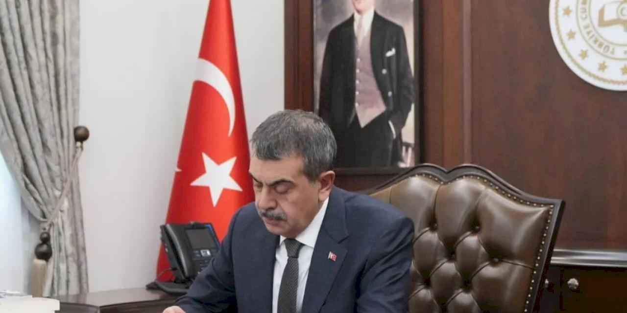 Bakan Tekin’den öğretmenlere üç ayrı mektup