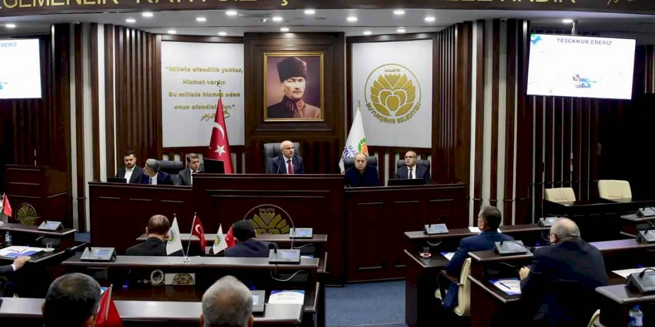 Malatya’da kışa hazırlık​​​​​​​! 269 araç, 1117 personel görevde