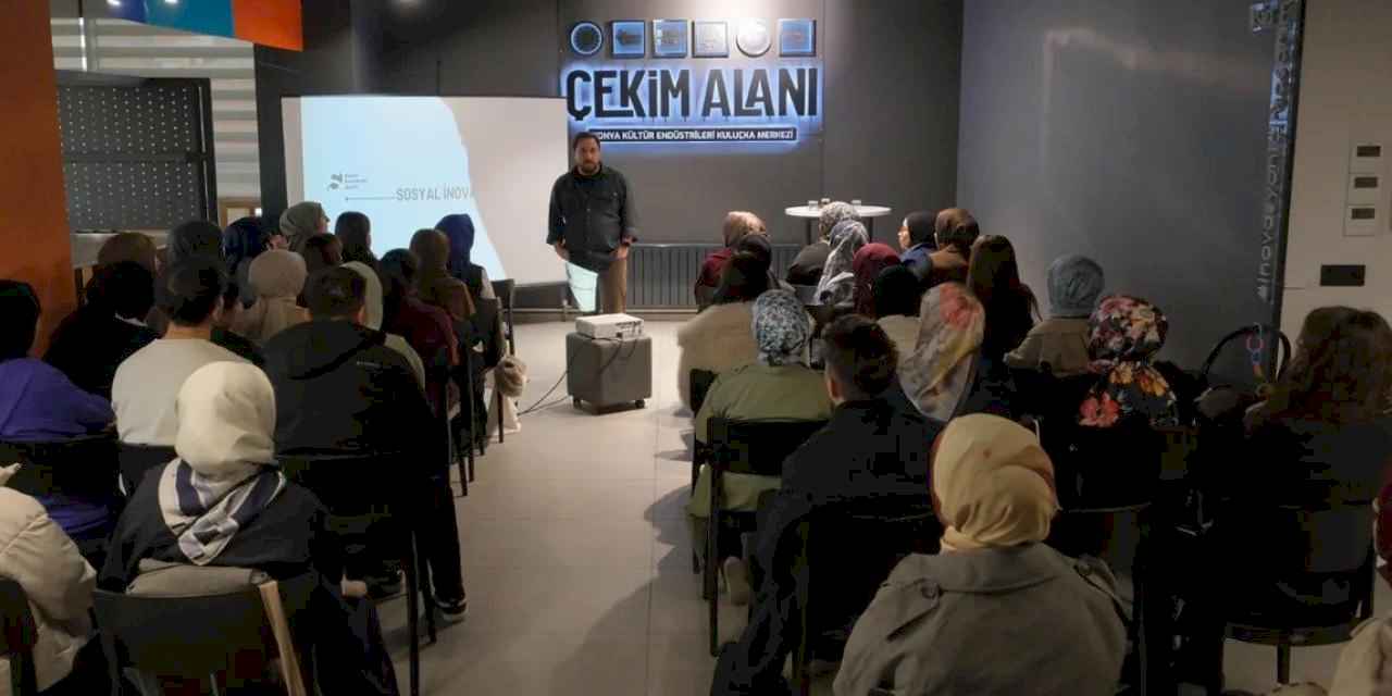 Konya’da ‘Mekân, Hafıza ve Kadınlar Pazarı’ kitap galası