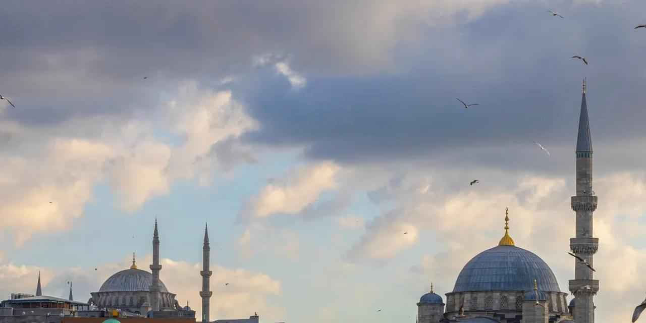 Yurt genelinde parçalı ve bulutlu hava hakim