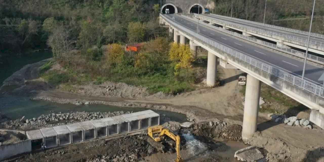 Ordu'da Akçaova Irmağı’na sel önlemi