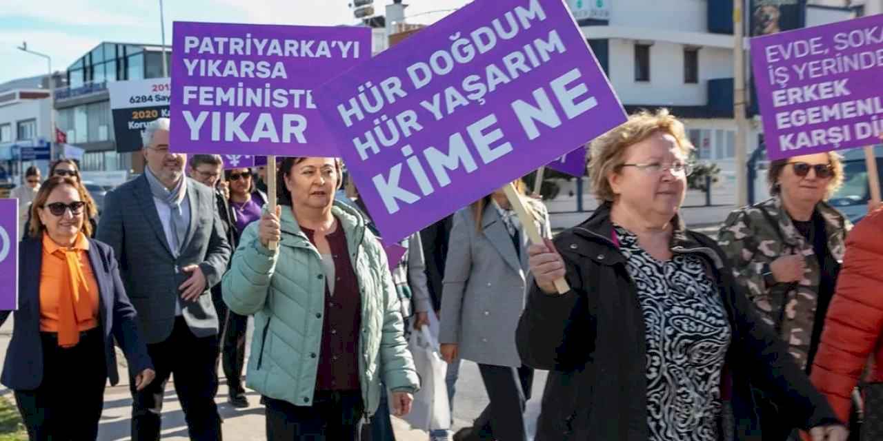 İzmir Güzelbahçe 'Şiddete Hayır' dedi