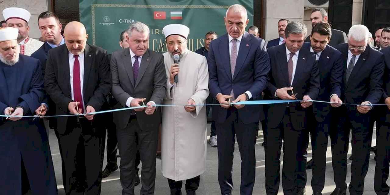 Bulgaristan'da Kırcaali Yeni Cami ve Külliyesi törenle açıldı