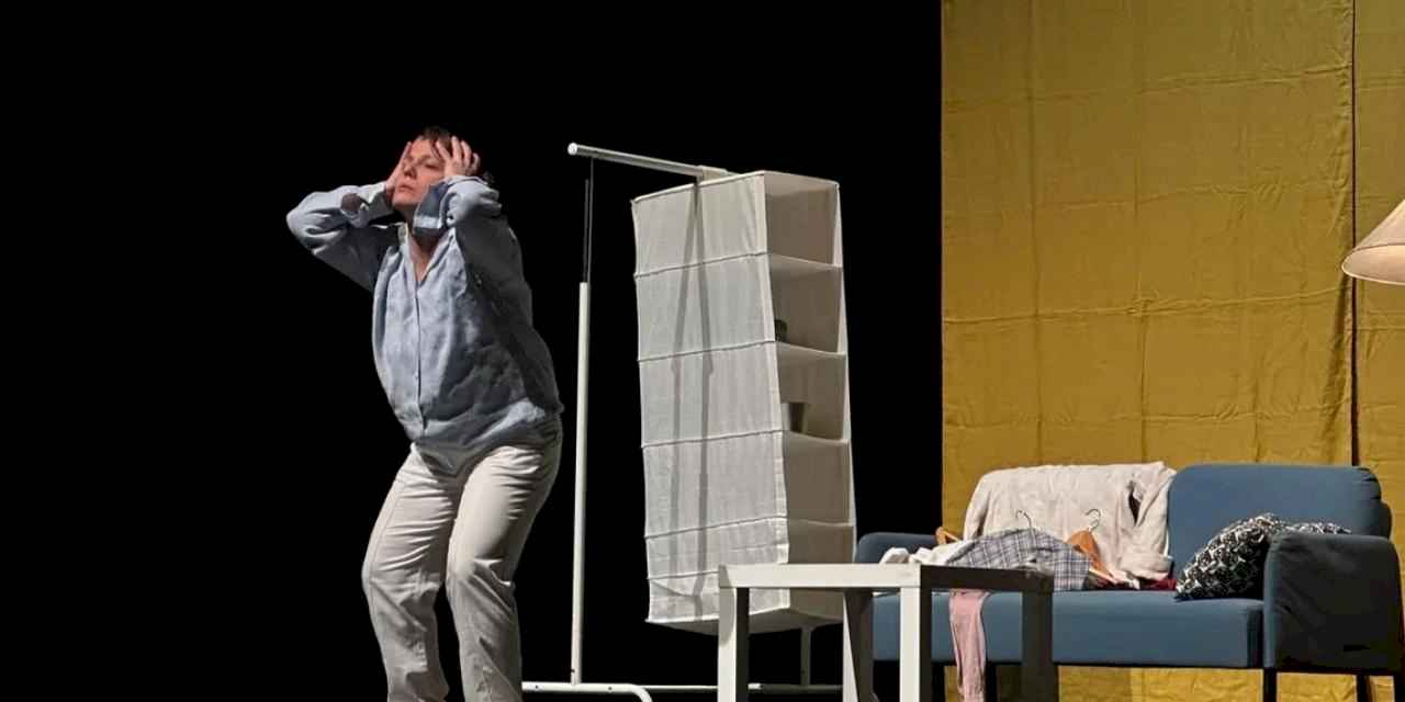 İstanbul Bakırköy’de kadına şiddete karşı anlamlı program