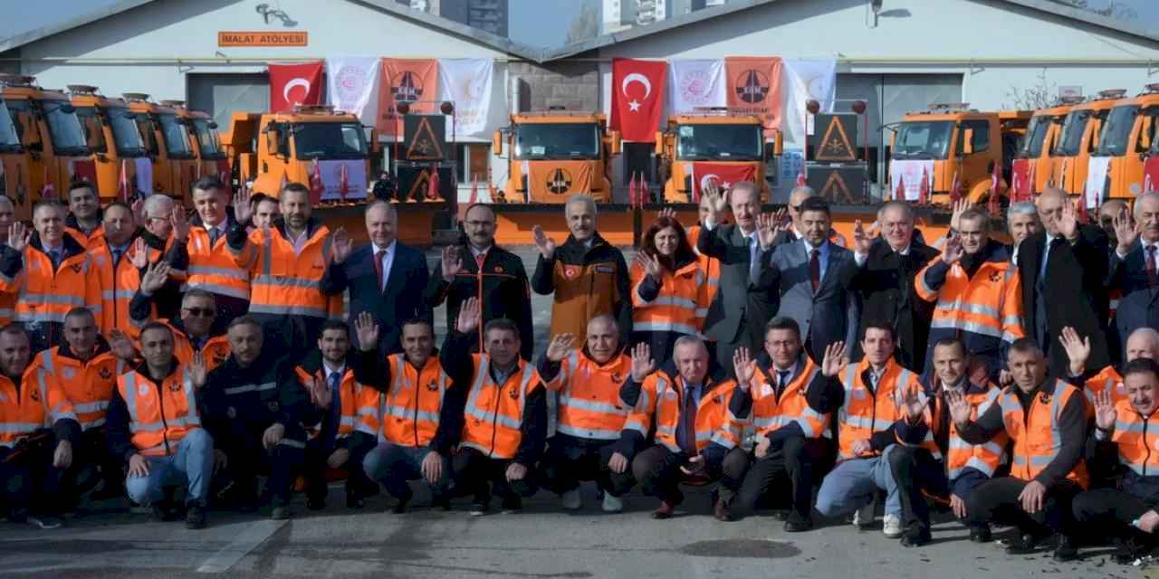 Yolların kahramanları kışa hazır... Karayolları makine parkı yenilendi