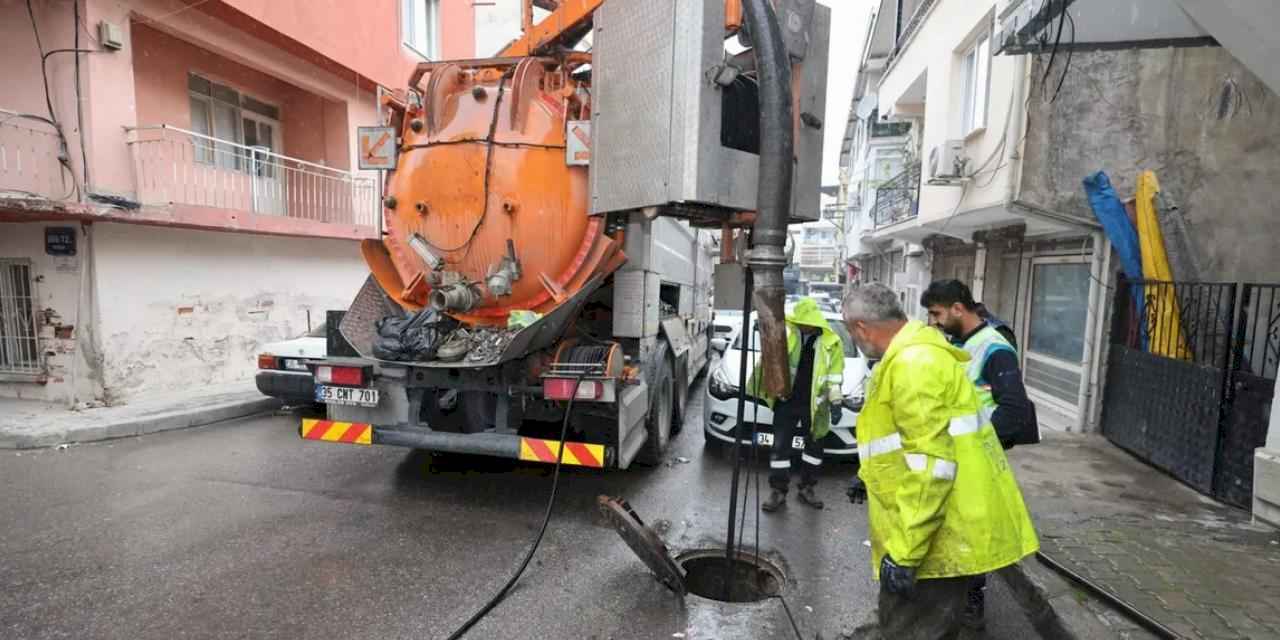 İzmir’de Yağmur Alarmı