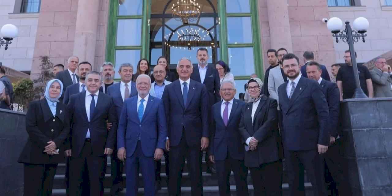 Kayseri Büyükşehir 'Türk dünyası başkentliği'ne aday