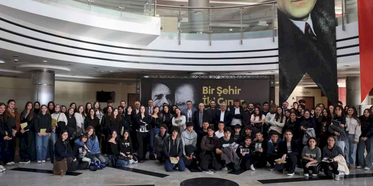 Sakarya’da iki çınara vefa