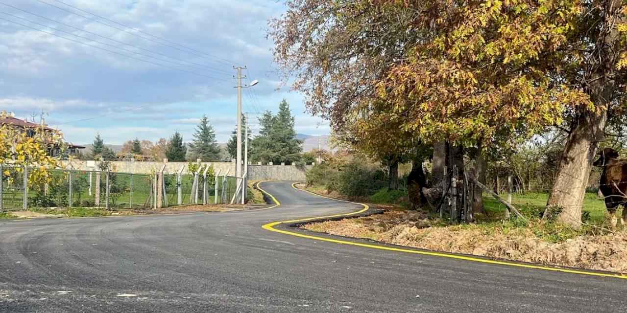 Sakarya Hendek’te 20 kilometrelik asfalt çalışmasını tamamladı