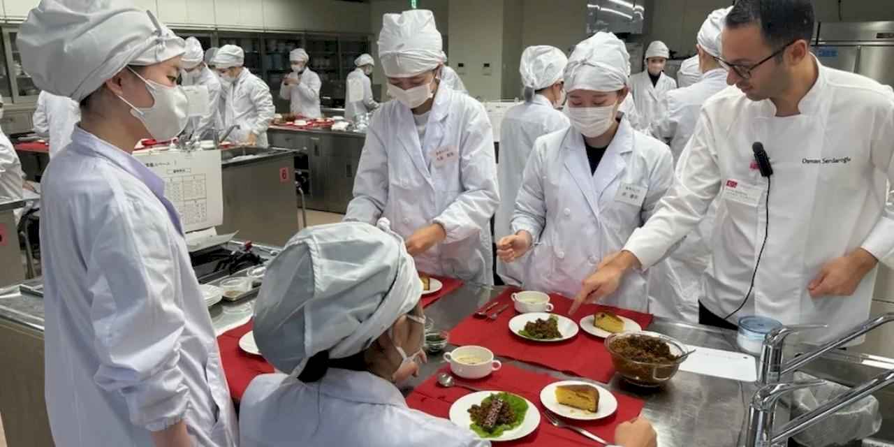 Japon şefler Türk yemeklerini öğrenerek mezun olacak