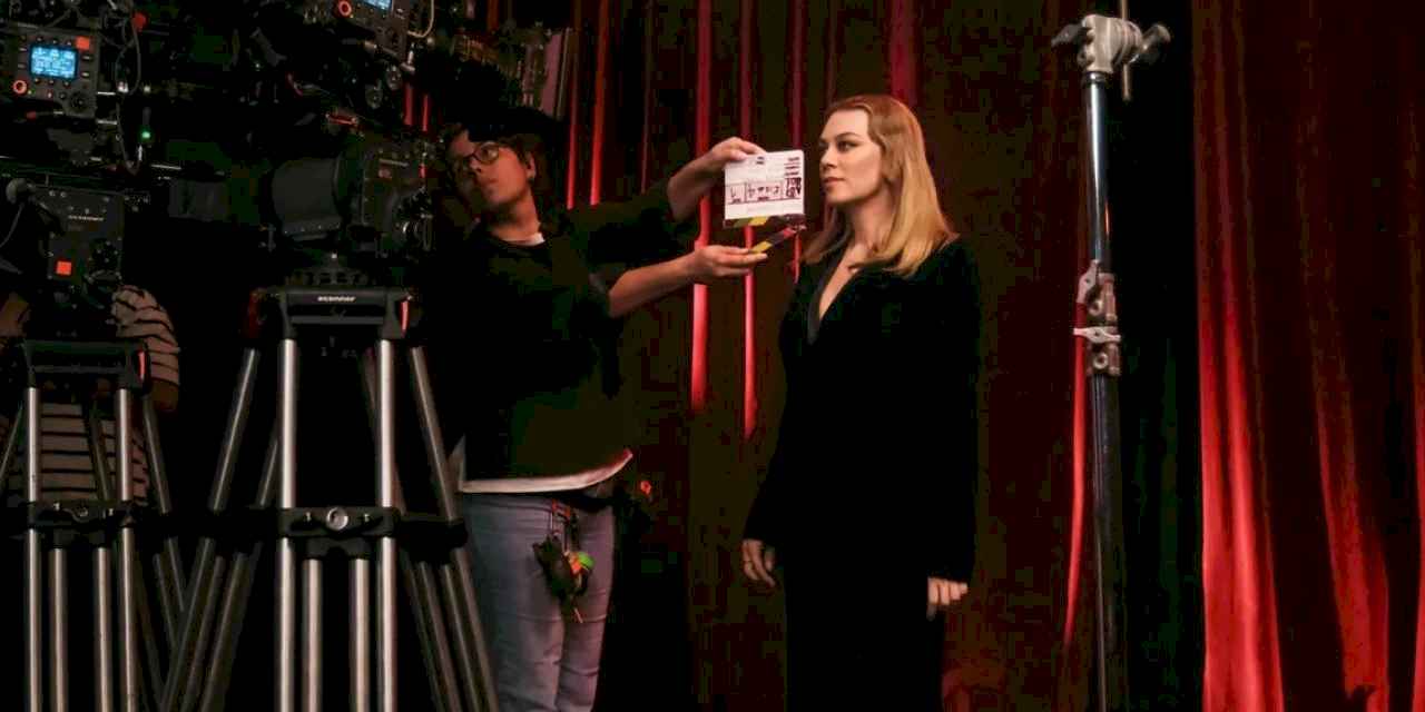 Demet Evgâr’dan Vodafone Kırmızı Işık Uygulamasıyla Şiddete Dur Çağrısı