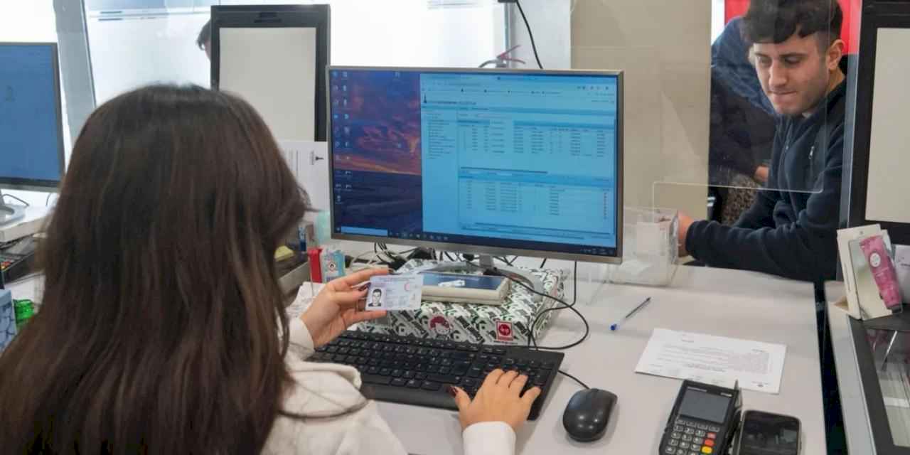 'Genç İzmirim Kart' dönemi başladı