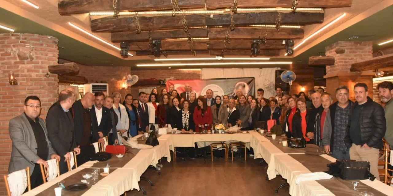 Manisa Dostlar Meclisi’nden anlamlı buluşma