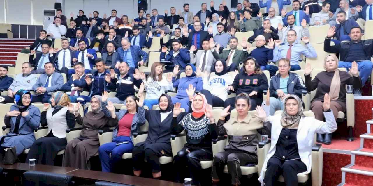 Konya Karatay’da personel için 'Ergonomi' eğitimi düzenlendi