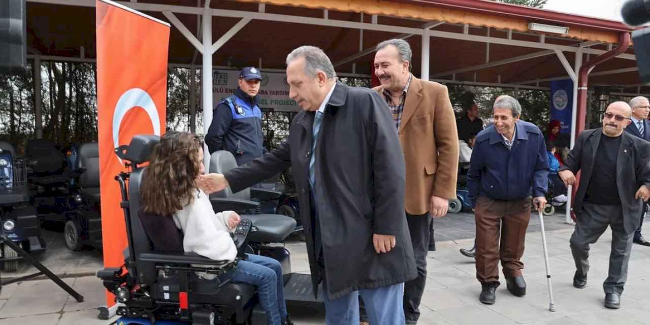 Mustafa Yalçın'dan 'Engelliler Günü' mesajı