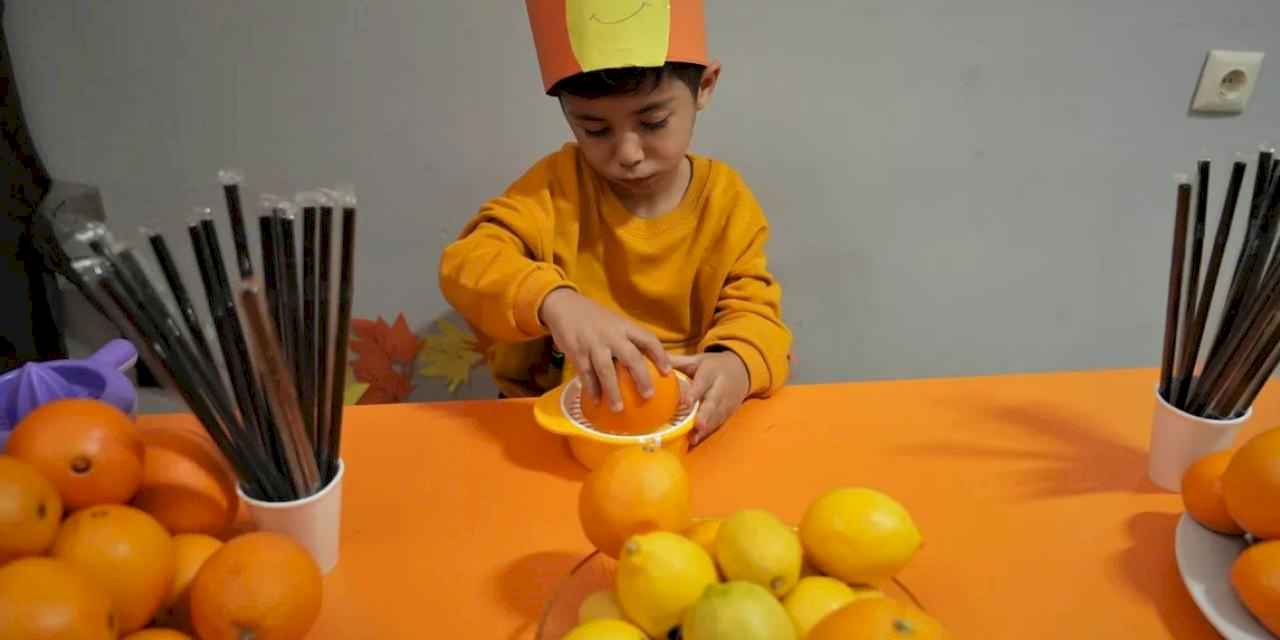 Ankara'da miniklerden renkli 'C Vitamini' etkinliği