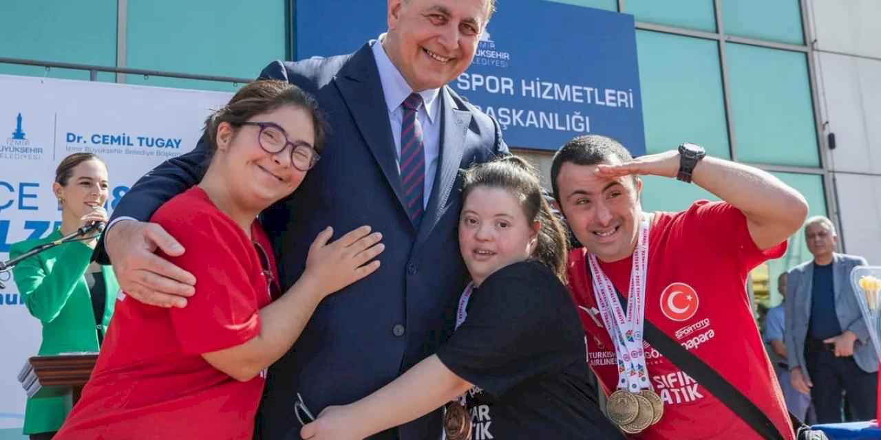 Engelleri aşarak İzmir'e gurur yaşattılar!