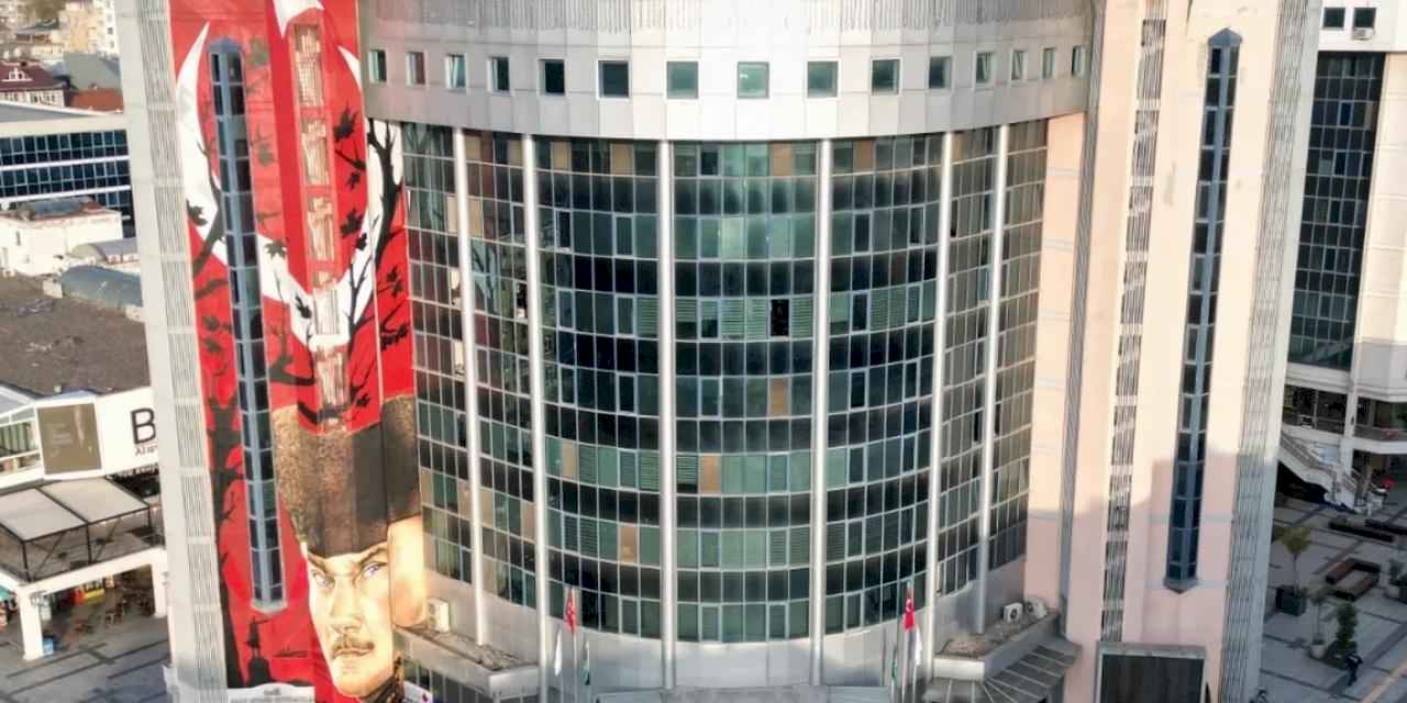 İzmit Belediyesi’nden 'kaçak yapı–seçim ofisi' tartışmasına net açıklama