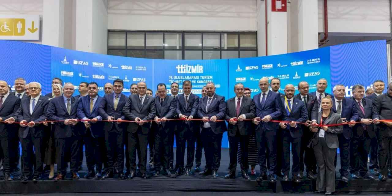 54 ülke ve 381 katılımcı İzmir'de Turizm Zirvesi'nde buluştu