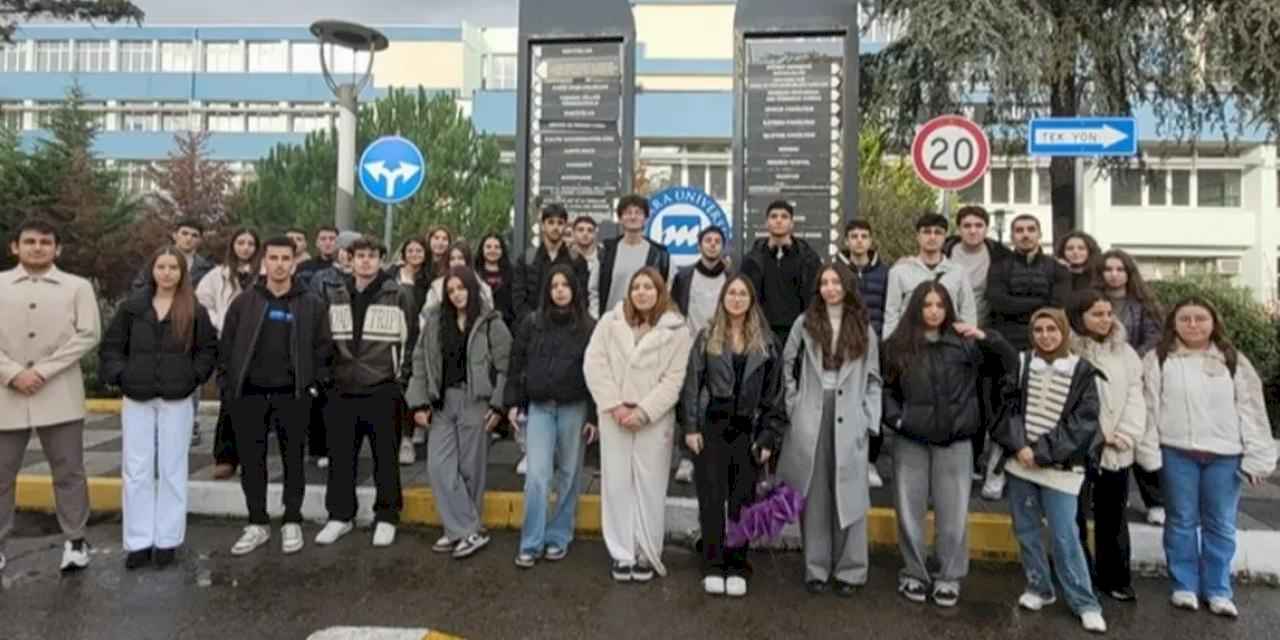 İstanbul Maltepe'de öğrencilere üniversite tanıtım gezileri
