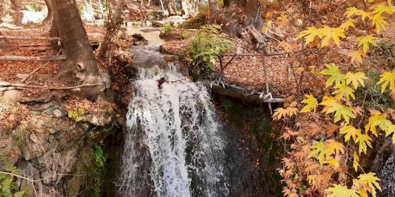 Mardin’in gizli cenneti renk cümbüşüne döndü