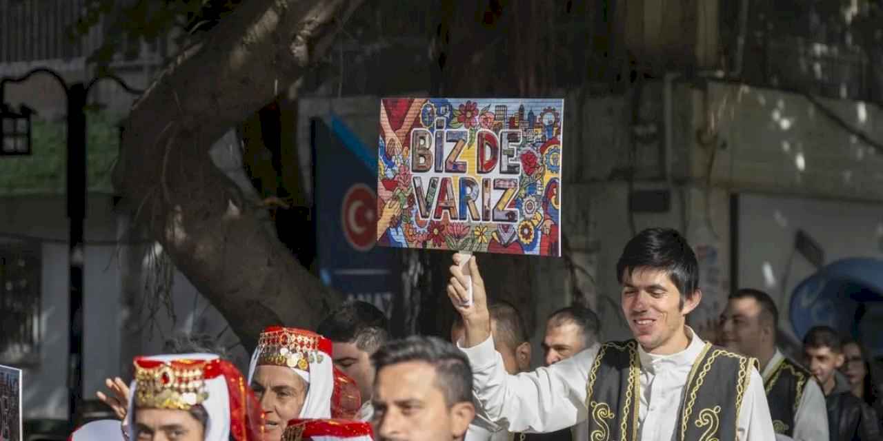 Mersin’de ‘Biz de Varız’ yürüyüşü