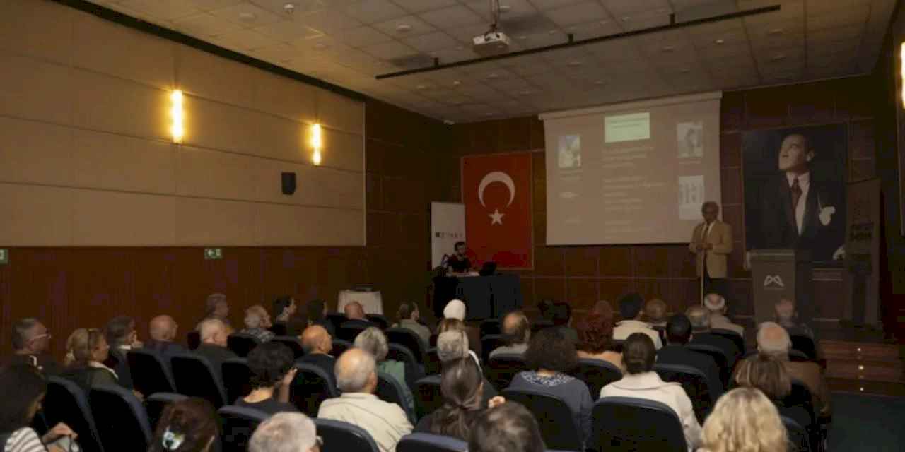 Mersin’de kent kimliğini güçlendiren söyleşi