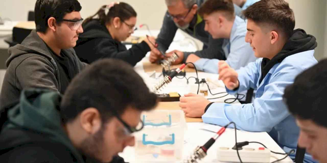 Öğrenciler Bilimle Buluştu